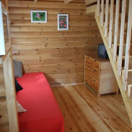 Camping Escarra Vendégház *